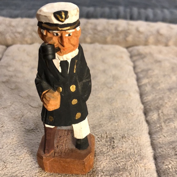 Vintage Sailor Hand Carved/Painted Wood Carving Excellent Condition - Picture 7 of 11